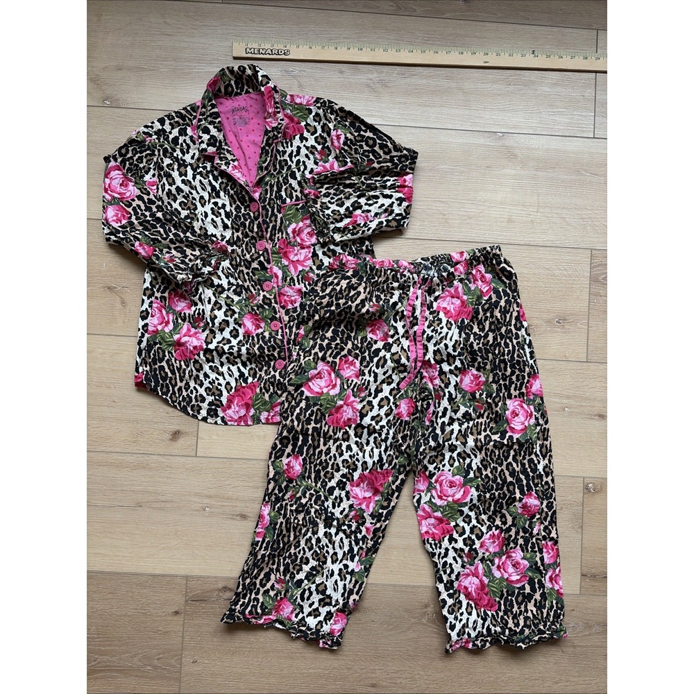Nick & Nora Leopard Rose Pajama Set Size Small Top Pants 2 Piece Cotton Floral